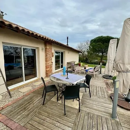 Maison De Campagne, Avec Piscine ホテル *